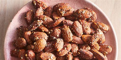 everything-seasoned-almonds-eatingwell image