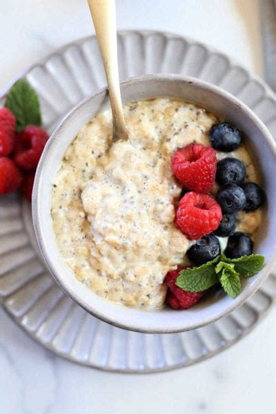 high-protein-oatmeal-recipe-delightful-mom-food image