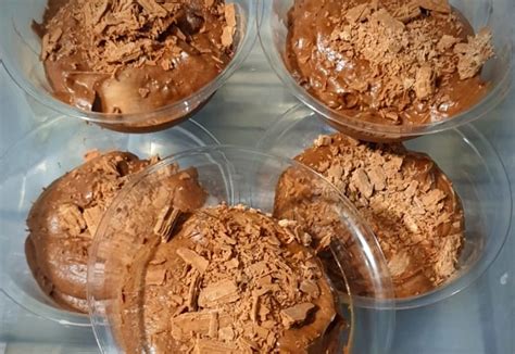 gluten-free-chocolate-mousse-with-nutella-real image