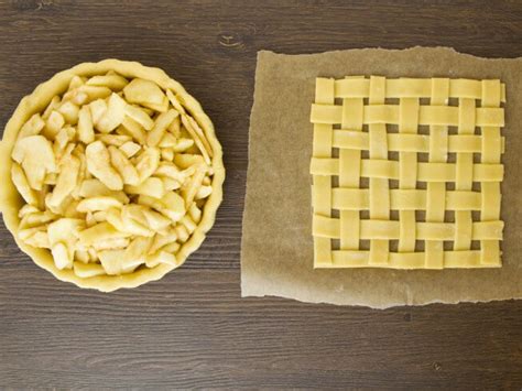 cooks-illustrated-secret-ingredient-pie-dough image