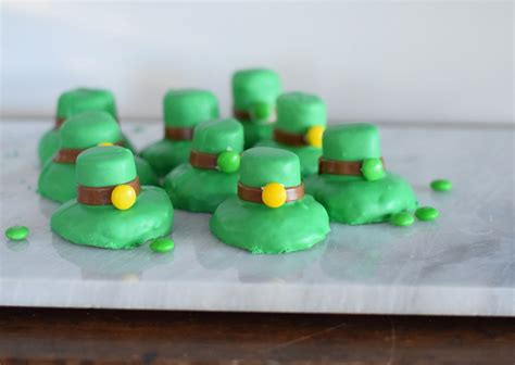 st-patricks-day-cookies-the-spruce-eats image