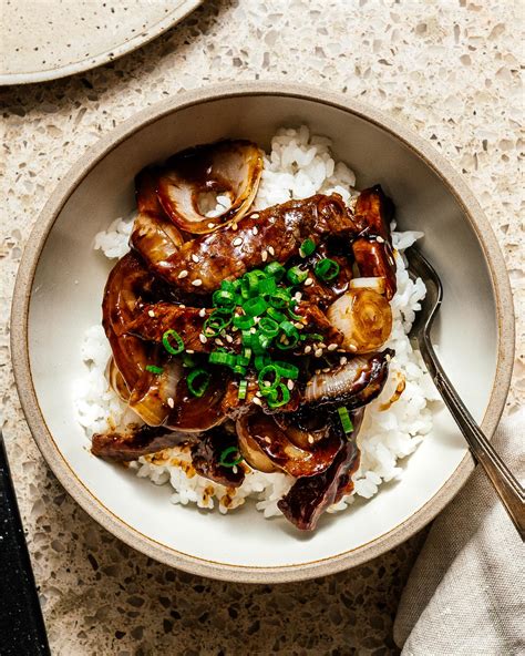 quick-and-easy-ginger-beef-and-onion-stir-fry-i-am-a image