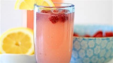 sparkling-raspberry-lemonade-recipe-tablespooncom image