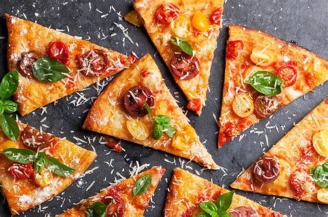 25-best-vegan-pizza-recipes-to-make-at-home image