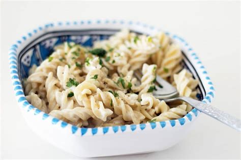 quick-and-easy-cashew-cheese-sauce-for-pasta-cook image