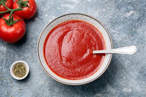 how-to-make-tomato-pure-at-home image