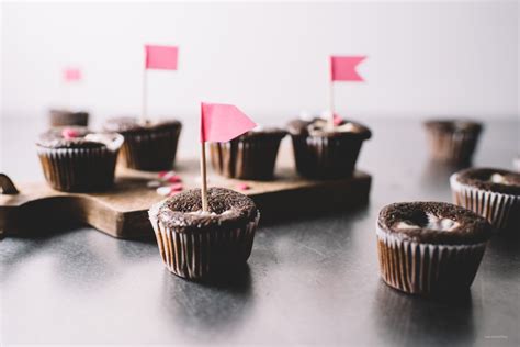 chocolate-and-cream-cheese-black-bottom-cupcakes image