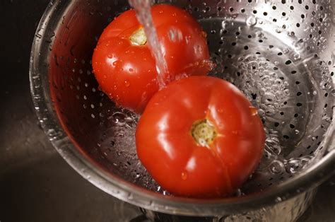 3-fresh-tomato-soup-recipes-chinese-style-番茄汤 image