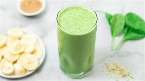 green-breakfast-smoothie-protein-rich-for-weight image