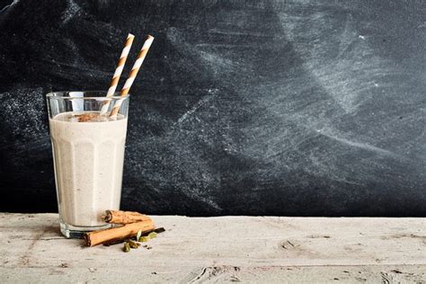 spicy-banana-smoothie-made-with-cloves-nutmeg image