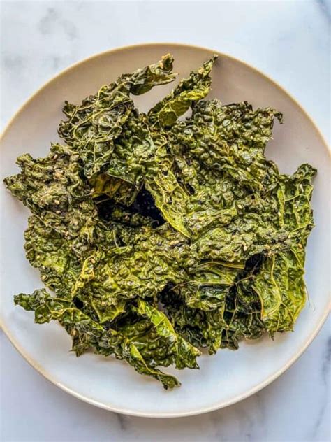 savoy-cabbage-chips-this-healthy-table image