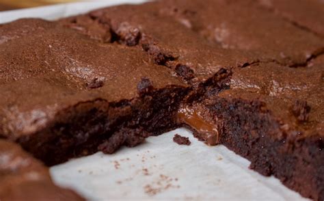 the-gooeiest-ever-passover-brownies-jamie-geller image