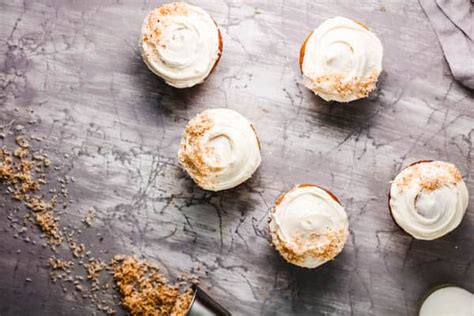 crazy-tasty-coconut-rum-cupcakes-with-coconut-frosting image