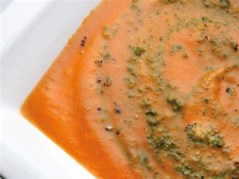 tomatowhite-bean-soup-with-pesto-recipe-self image