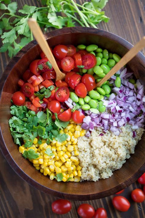 edamame-quinoa-salad-vegan-vegetarian-gluten image