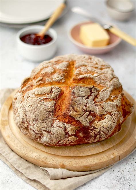 traditional-irish-white-soda-bread-the-last-food-blog image