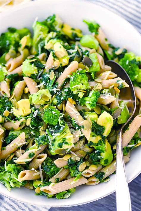 green-goddess-pasta-salad-bowl-of-delicious image
