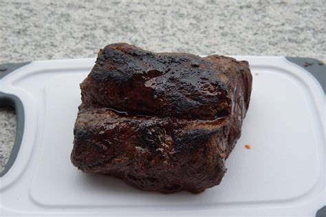 steak-crostini-with-horseradish-spread-savored-sips image