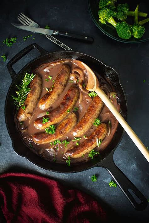 english-bangers-mash-recipe-sausage-in-onion-gravy image