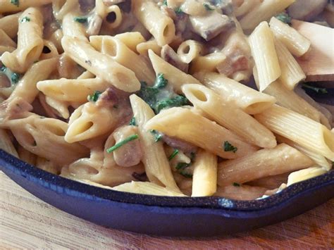 12-plant-based-penne-pasta-recipes-one-green-planet image