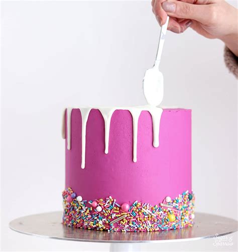 white-chocolate-ganache-drip-cake-recipe-sugar image