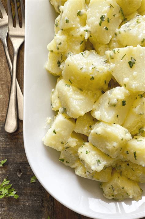 classic-spanish-potatoes-with-aioli-a-tapas-dish-from image