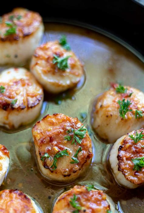 spicy-pan-seared-scallops-recipe-wonkywonderful image