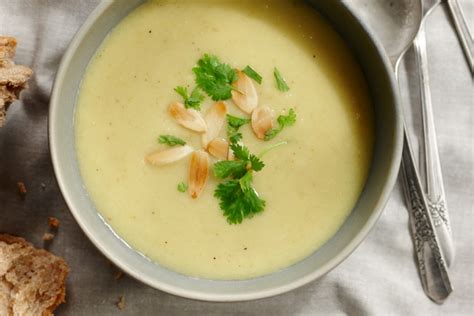 curried-parsnip-and-apple-soup-canadian-goodness image