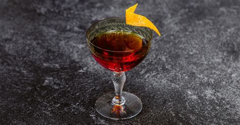 maple-old-fashioned-cocktail-recipe-liquorcom image