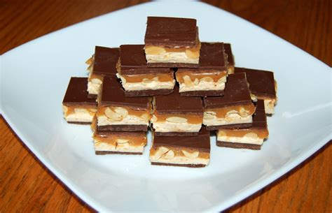 snickers-fudge-cooking-mamas image