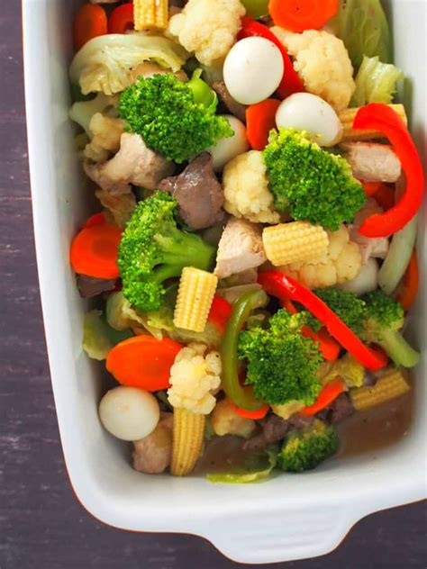 easy-chop-suey-vegetable-stir-fry-kawaling-pinoy image