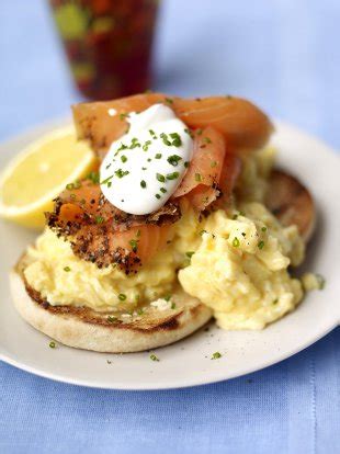 scrambled-egg-muffins-with-smoked-salmon-and-soured image