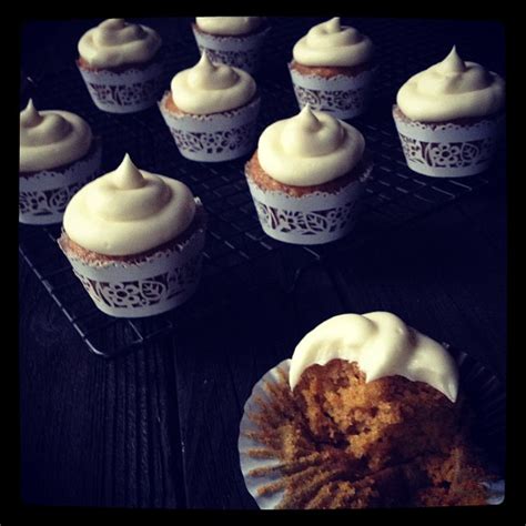 spiced-butternut-squash-cupcakes-w-maple-cream image