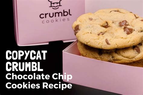 the-perfect-copycat-crumbl-chocolate-chip-cookies image
