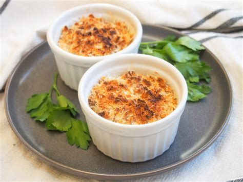 coquille-st-jacques-scallop-gratin-carolines-cooking image