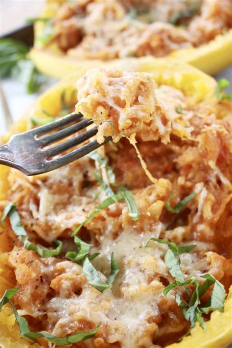 chicken-marinara-stuffed-spaghetti-squash-boats-the image