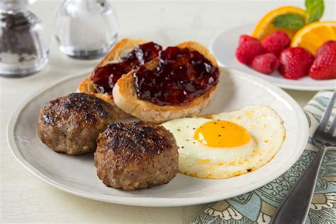 savory-pork-breakfast-sausage-woodland-foods image