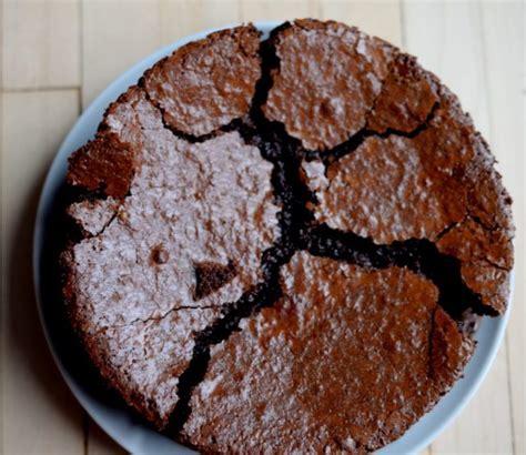 flourless-chocolate-nemesis-cake image