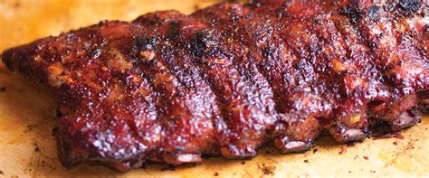 famous-daves-five-star-bbq-sticky-ribs-big-green-egg image