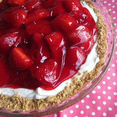 best-strawberry-pie image
