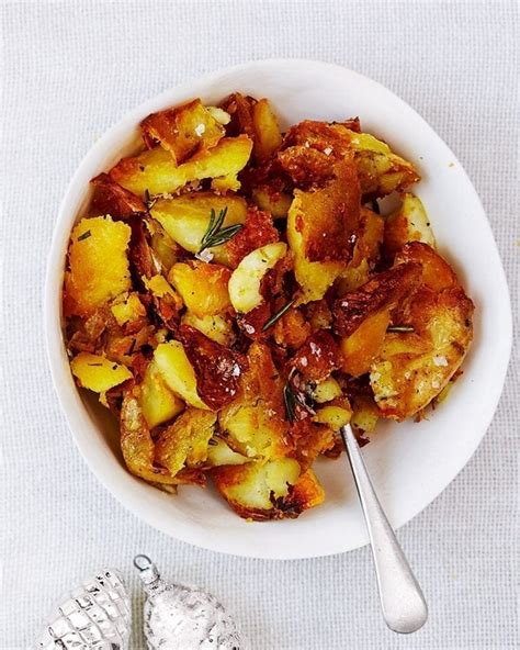 roasted-smashed-garlic-and-rosemary-potatoes image