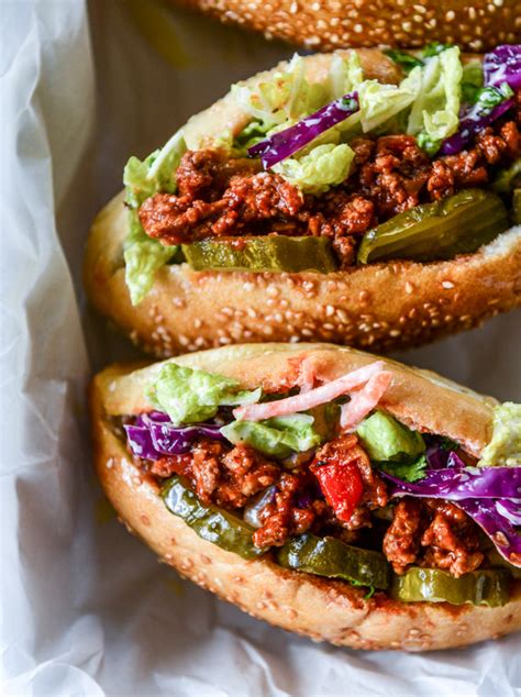smoky-sloppy-joes-with-green-chiles-and-greek image