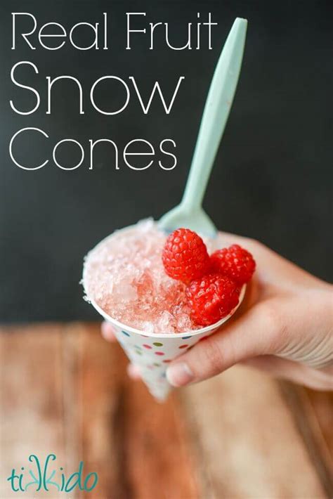 healthy-fruit-snow-cone-syrup-recipe-and-tutorial image