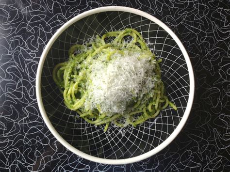 how-to-make-pesto-food-network image