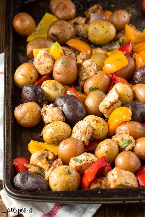 chicken-fajita-sheet-pan-dinner-the-little-potato image