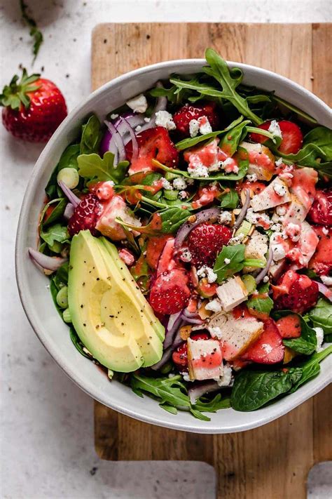strawberry-spinach-salad-with-chicken-the-real-food image
