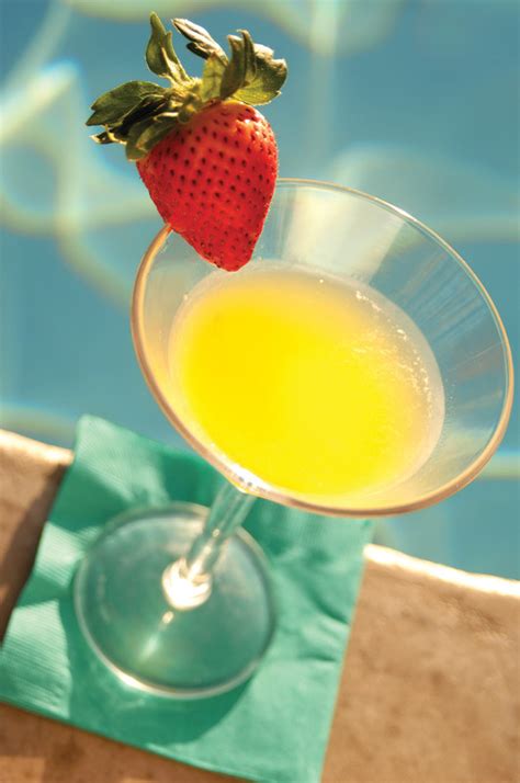 mango-martini-a-rum-drinks-recipe-caribbean image