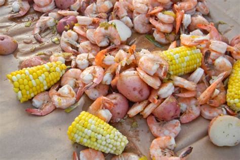 old-bay-shrimp-boil-food-fanatic image