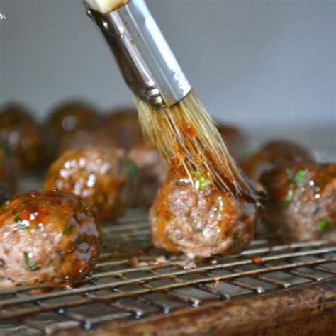 sweet-tangy-asian-meatballs-delish-dlites image