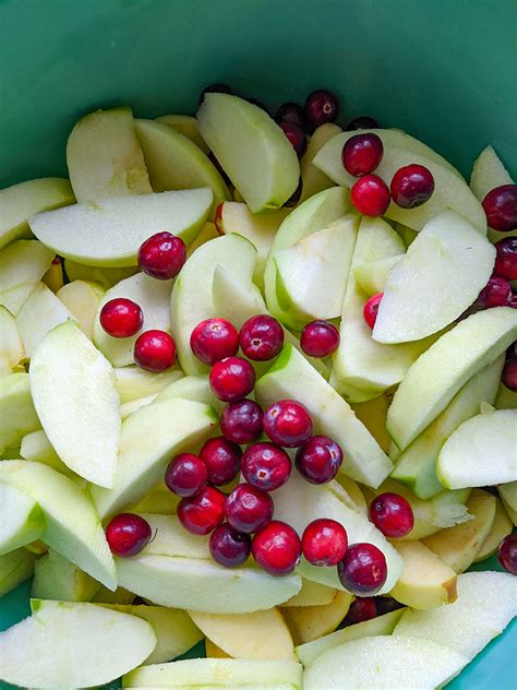 a-rustic-apple-and-cranberry-tart-recipe-marie-bostwick image